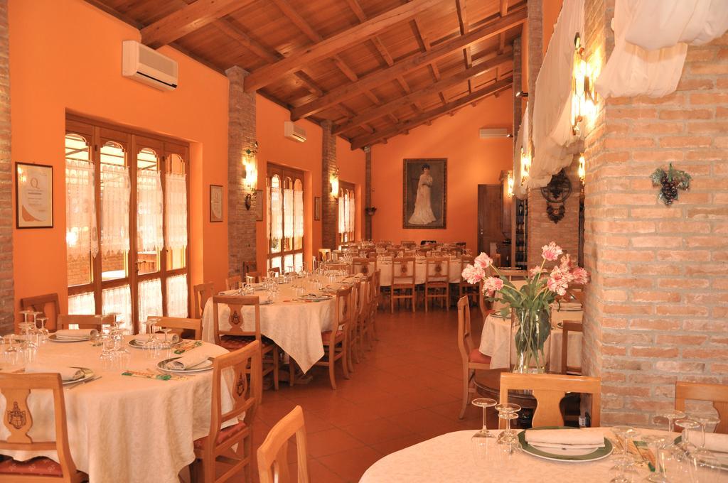 Agriturismo Corte Montini Villa Santa Giuletta Kültér fotó