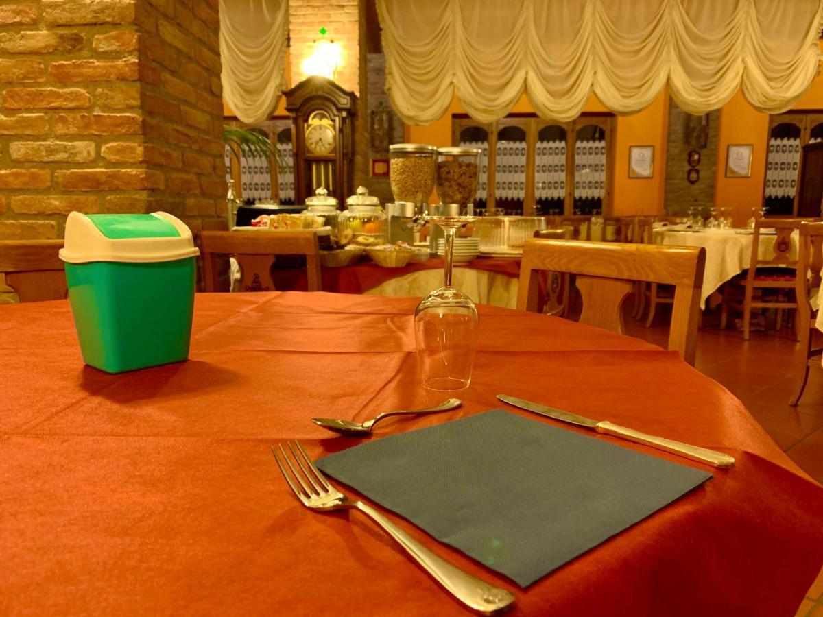Agriturismo Corte Montini Villa Santa Giuletta Kültér fotó